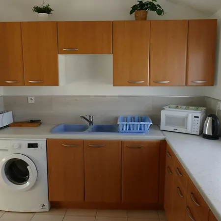 Apartmán Avec Jardin Et Parking Privatif Clos *
