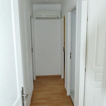 Avec Jardin Et Parking Privatif Clos Apartmán